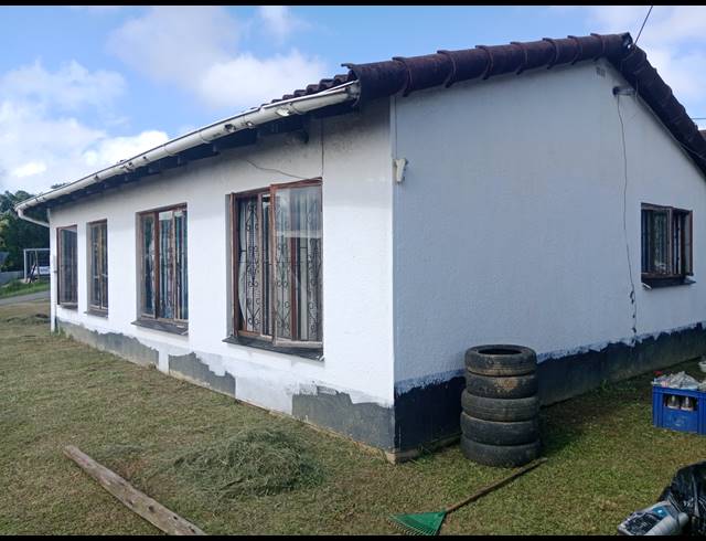 3 BEDROOM FREEHOLD FOR SALE IN PANORAMA GARDENS